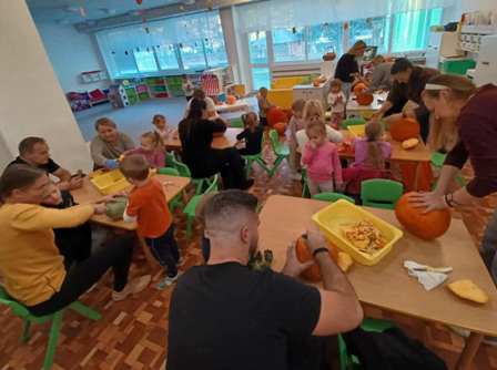 1de2d5eb-5263-438b-ad45-6b2f06ae7bac