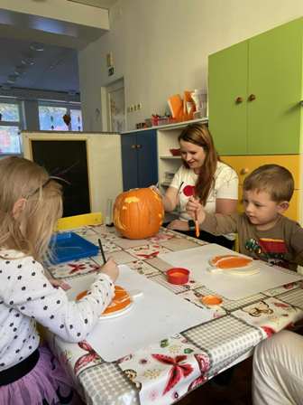 8e58b958-1fc8-4136-a109-723c3ef45bad