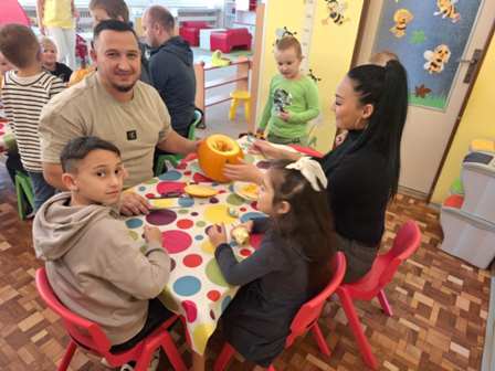 efb4d3e3-272c-47e7-9969-b38f297392cb