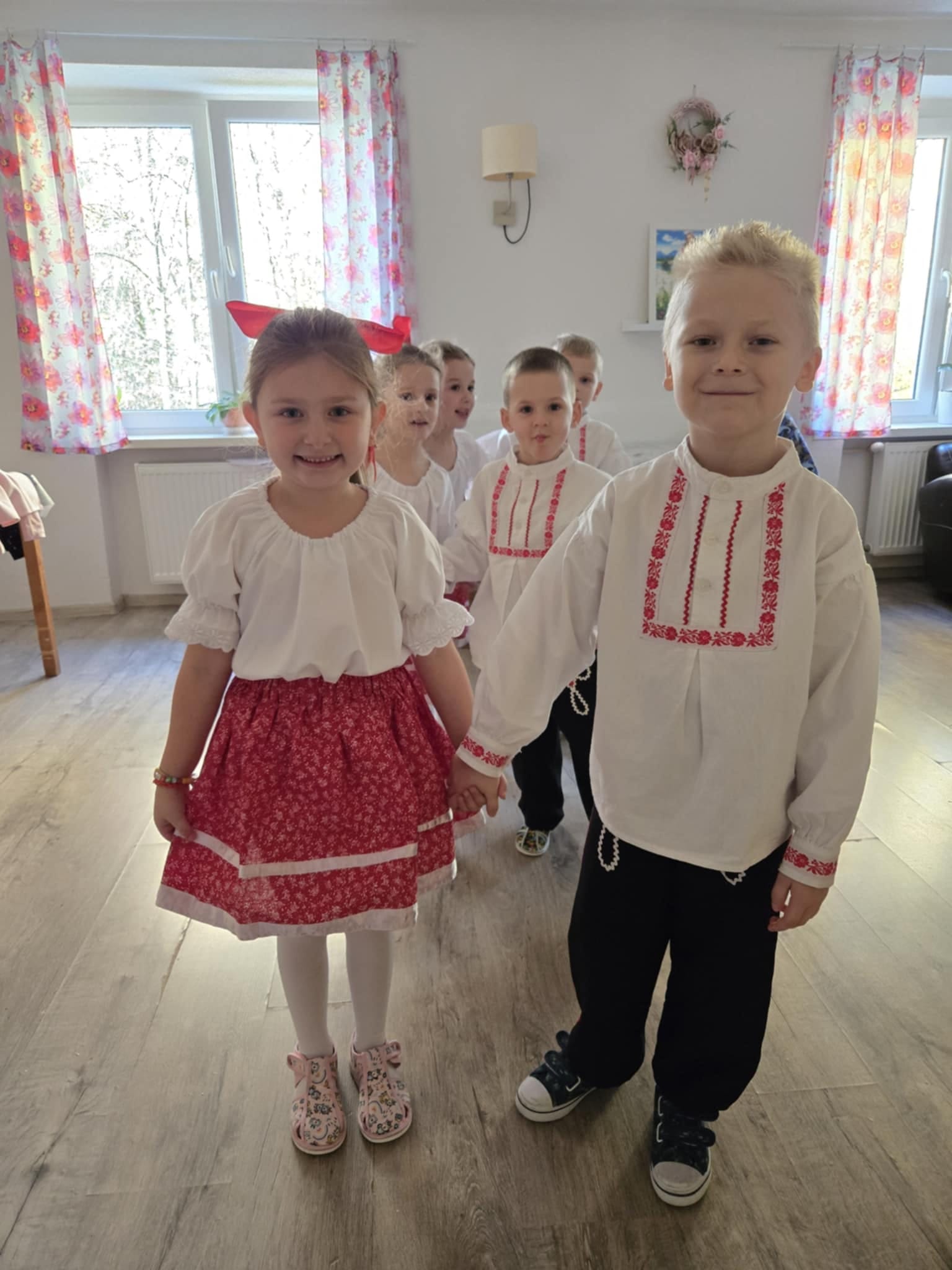 571283282_880563064293893_2399053749187587709_n